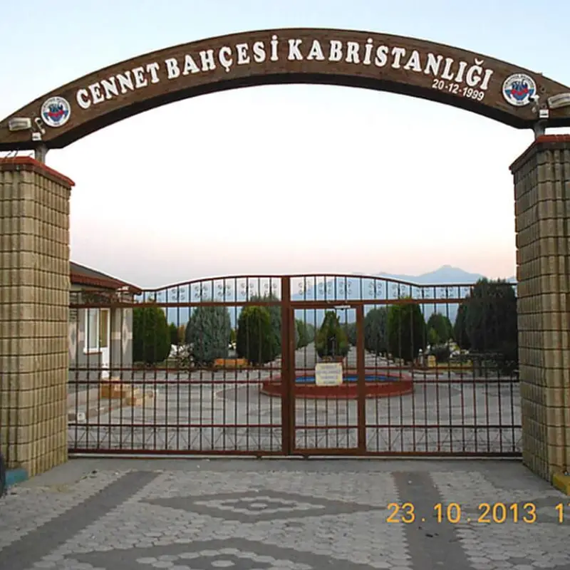 Cennet Bahçesi Kabristanlığı